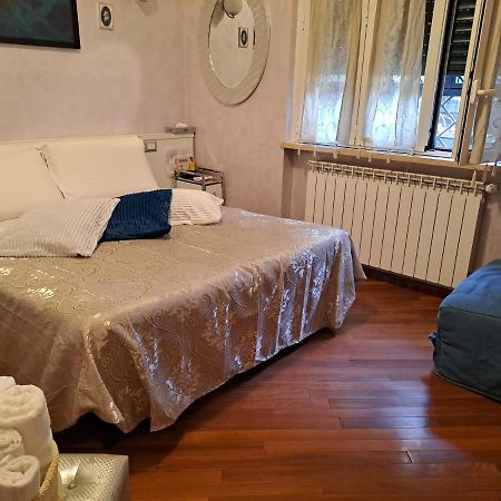 Gala B&B Rome Bagian luar foto